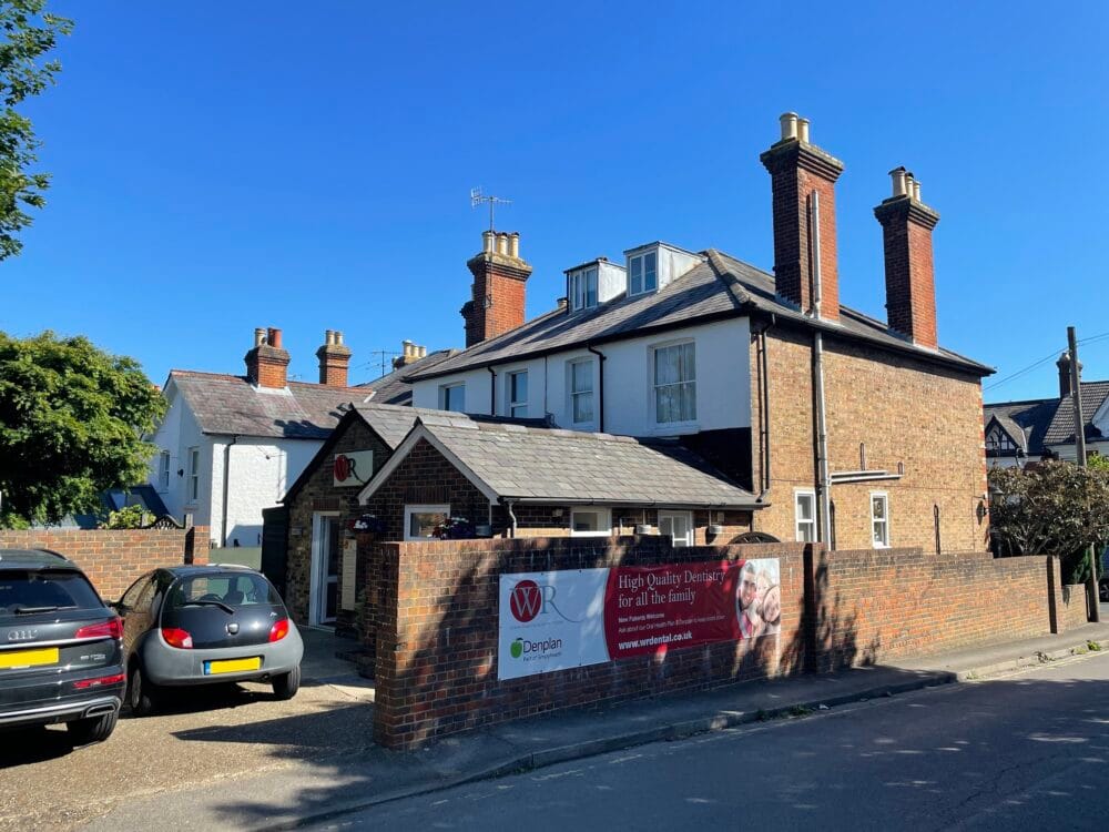 Popular Surrey dental practice changes hands