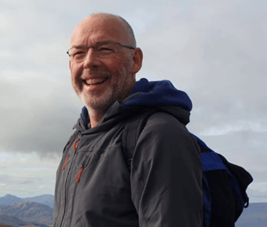 CGDent presents President’s Award to John Gibson