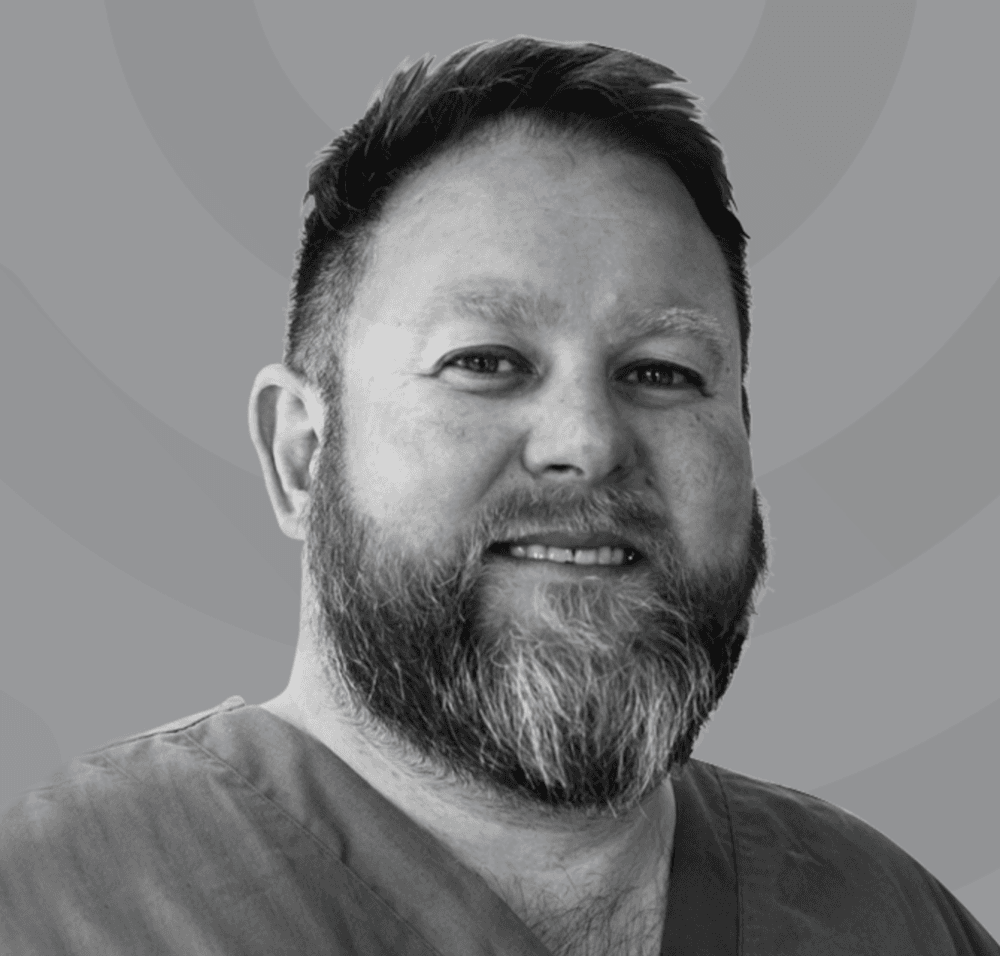 Utilising a guided implant approach for reproducible results
