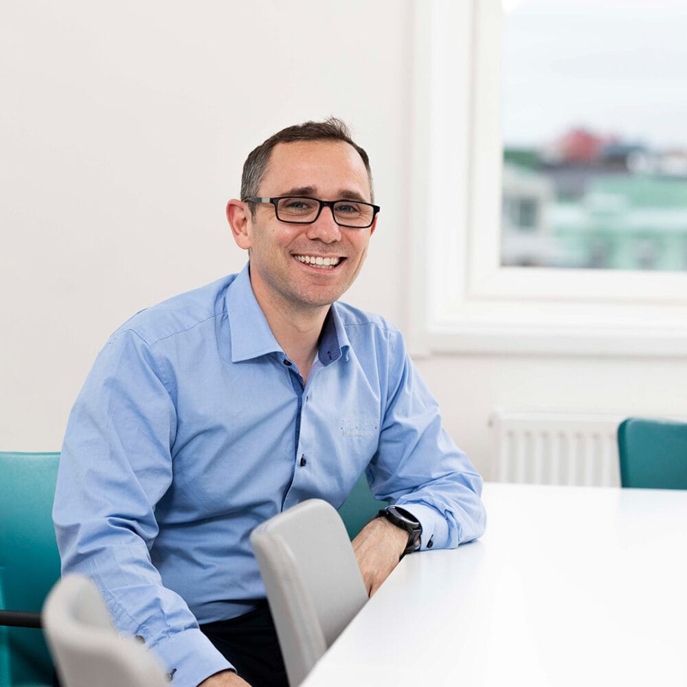 Transforming workflows in the digital dental lab