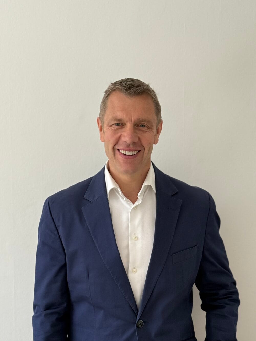Clyde Munro appoints leading UK dentist as Non-Executive Director