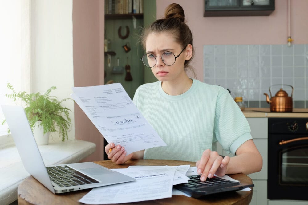 Plan 2: Dental graduates left drowning in debt need lifeline