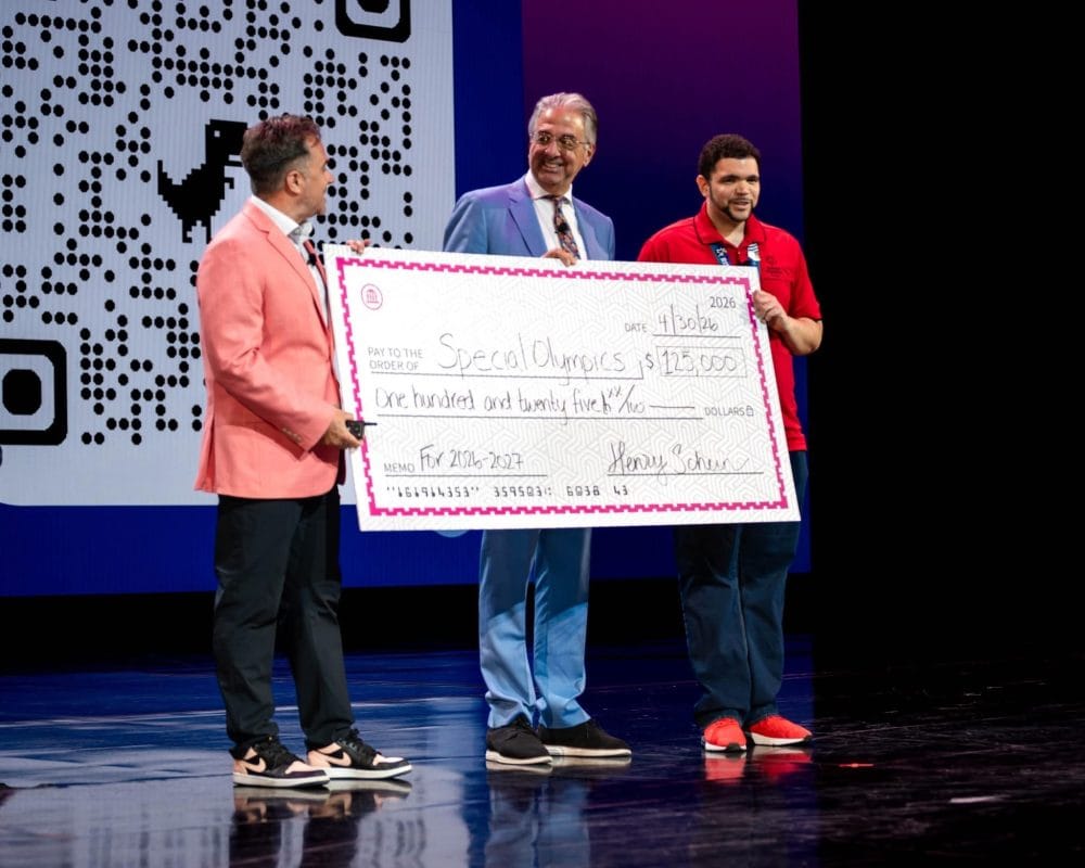 Henry Schein and Special Olympics renew partnership through 2030